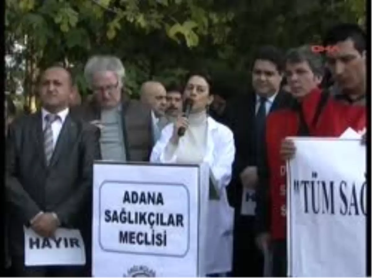 Sağlıkçılardan Kanun Hükmünde Kararname Protestosu