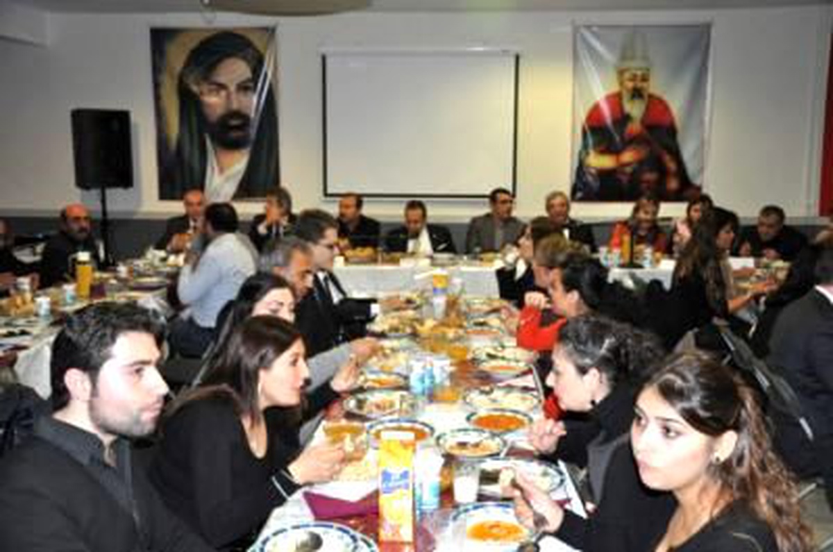 Egemen Bağış: 'Biz Aşure Gibiyiz'