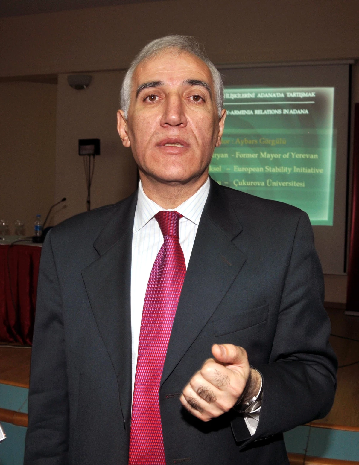 Erivan Eski Belediye Başkanı: Soykırım Tartışmasının Ermenistan\'da Yaşayanlara Fazla Yararı Yok