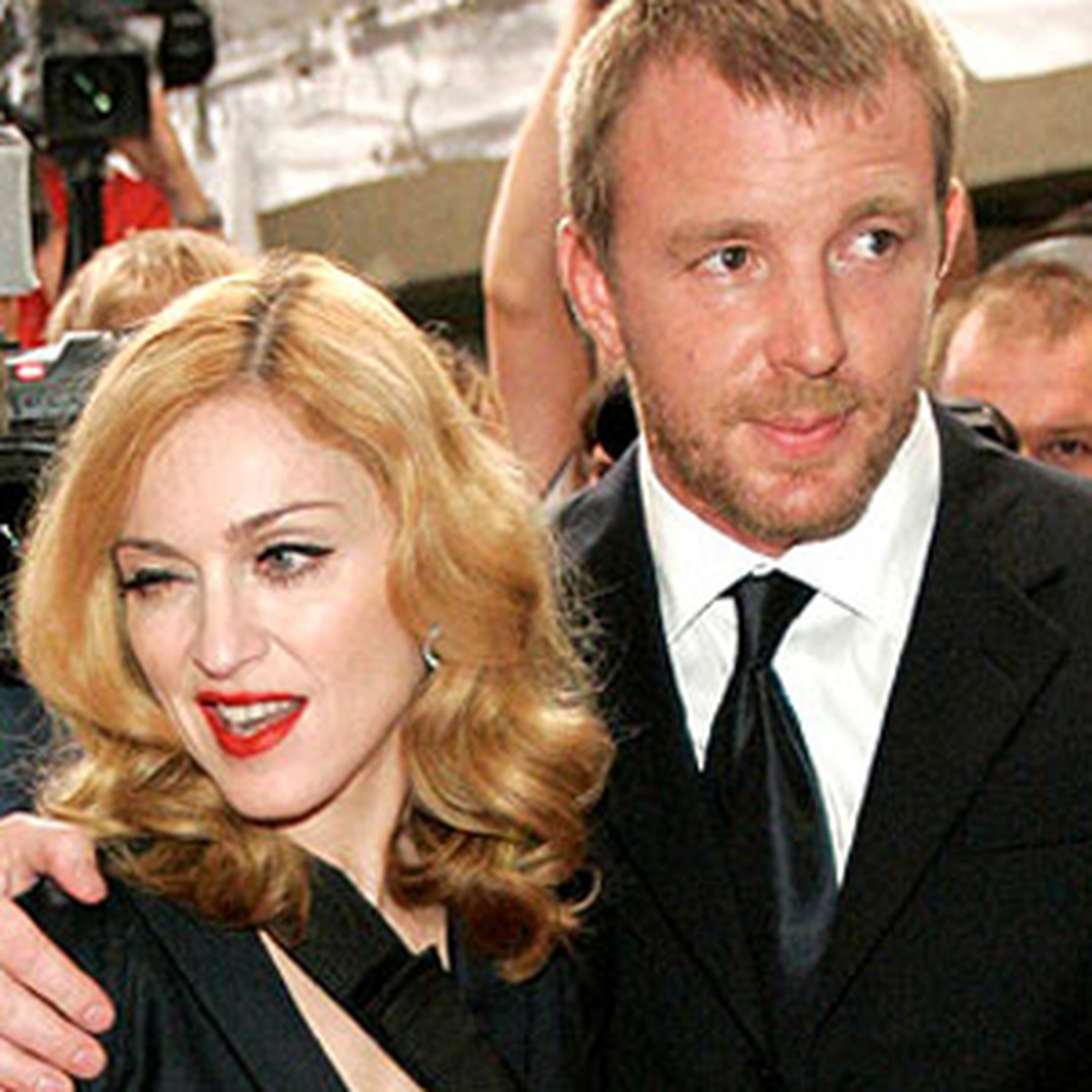 Guy Ritchie: 'Madonna'yla Evliliğimiz Pembe Dizi Gibiydi'
