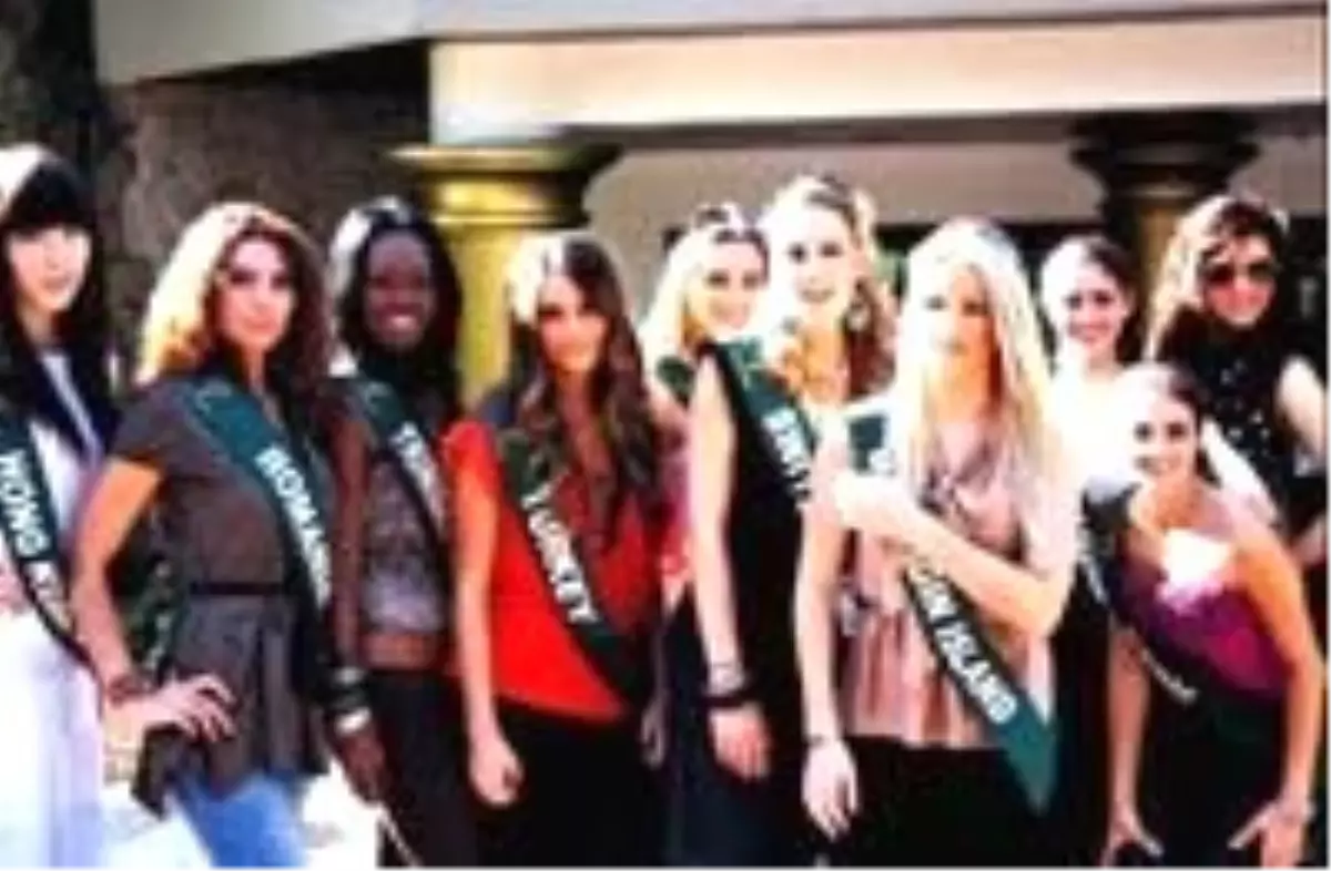 Merve Favoriler Arasında