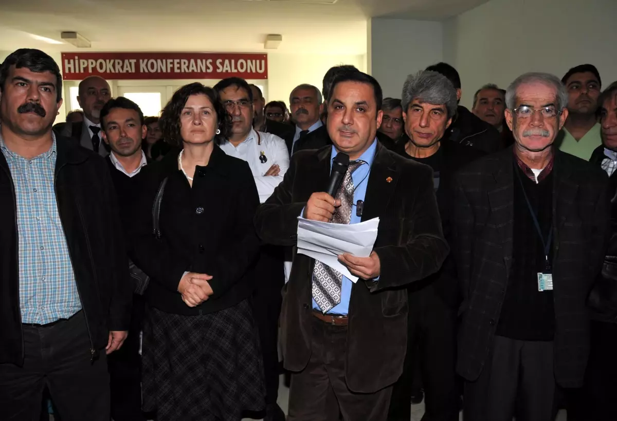 Çukurova Üniversitesi ile Adana Tabip Odası Arasında \'salon Tartışması\'