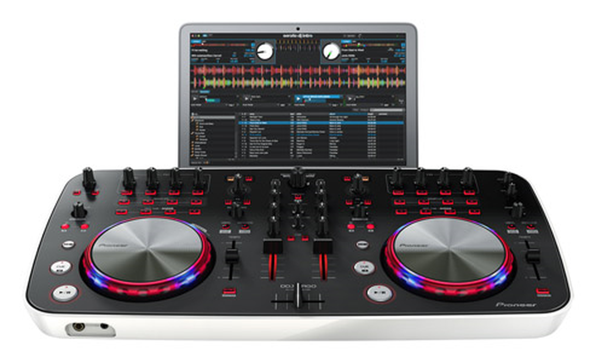 Pioneer, DJ Araçlarına Bir Yenisi Daha