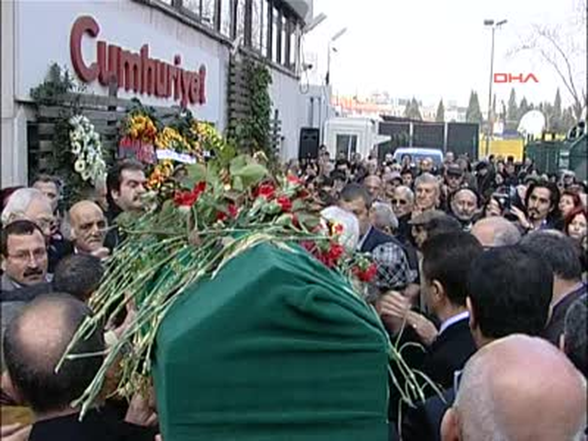 Server Tanilli Son Yolculuğuna Uğurlanıyor