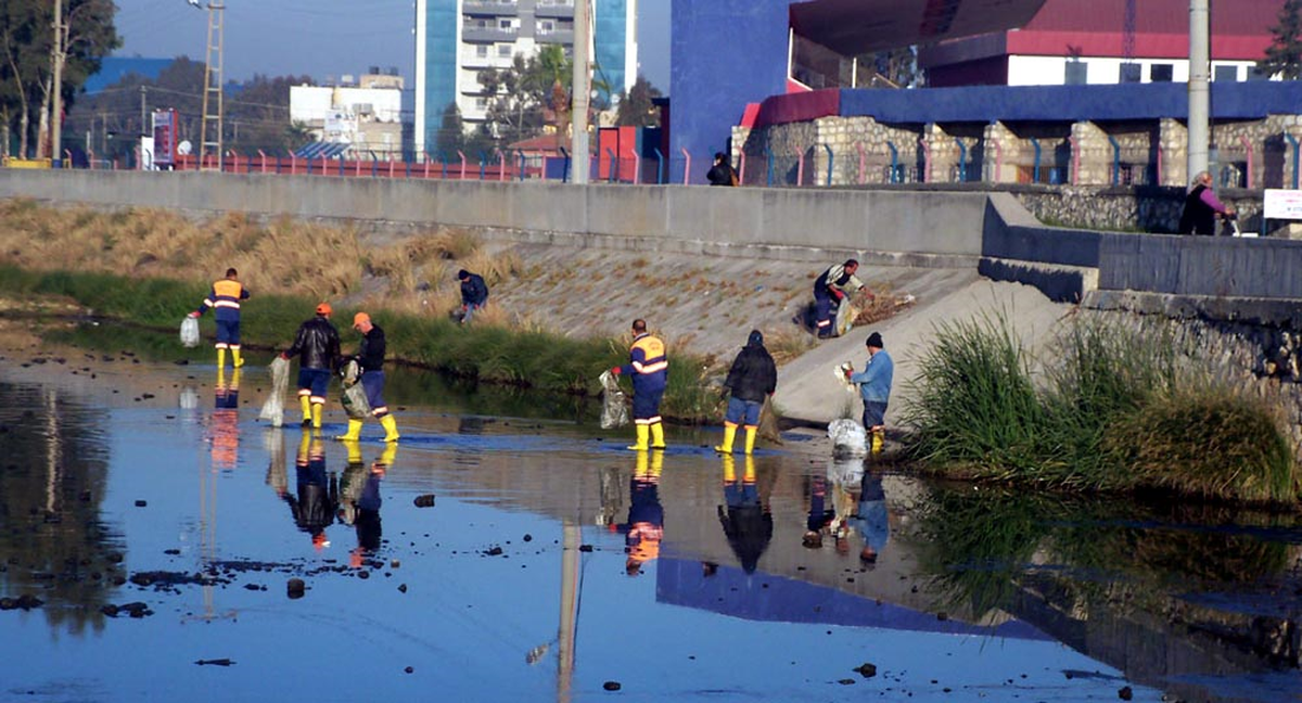 Su Kanalından El Bombası Çıktı