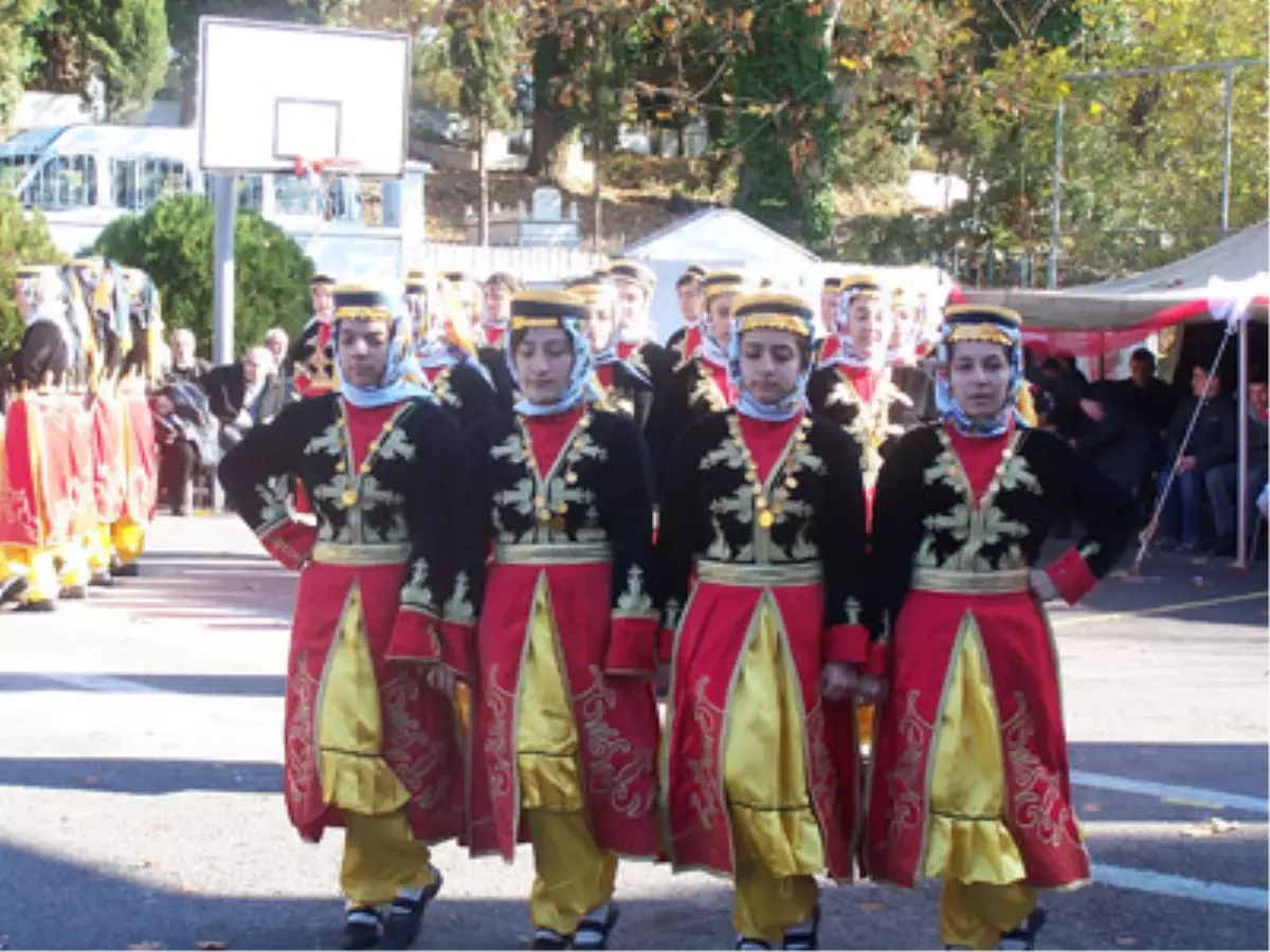 Dünya Özürlüler Gününde Hamsi Şenliği