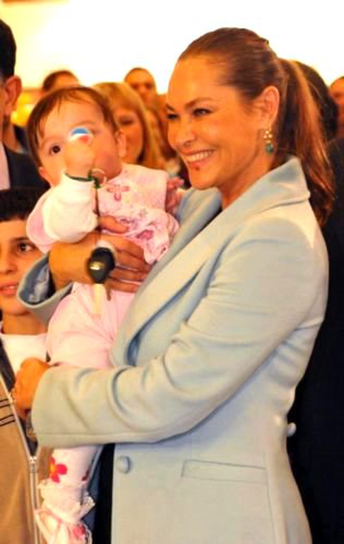 Hülya Avşar'dan Tumba Şov