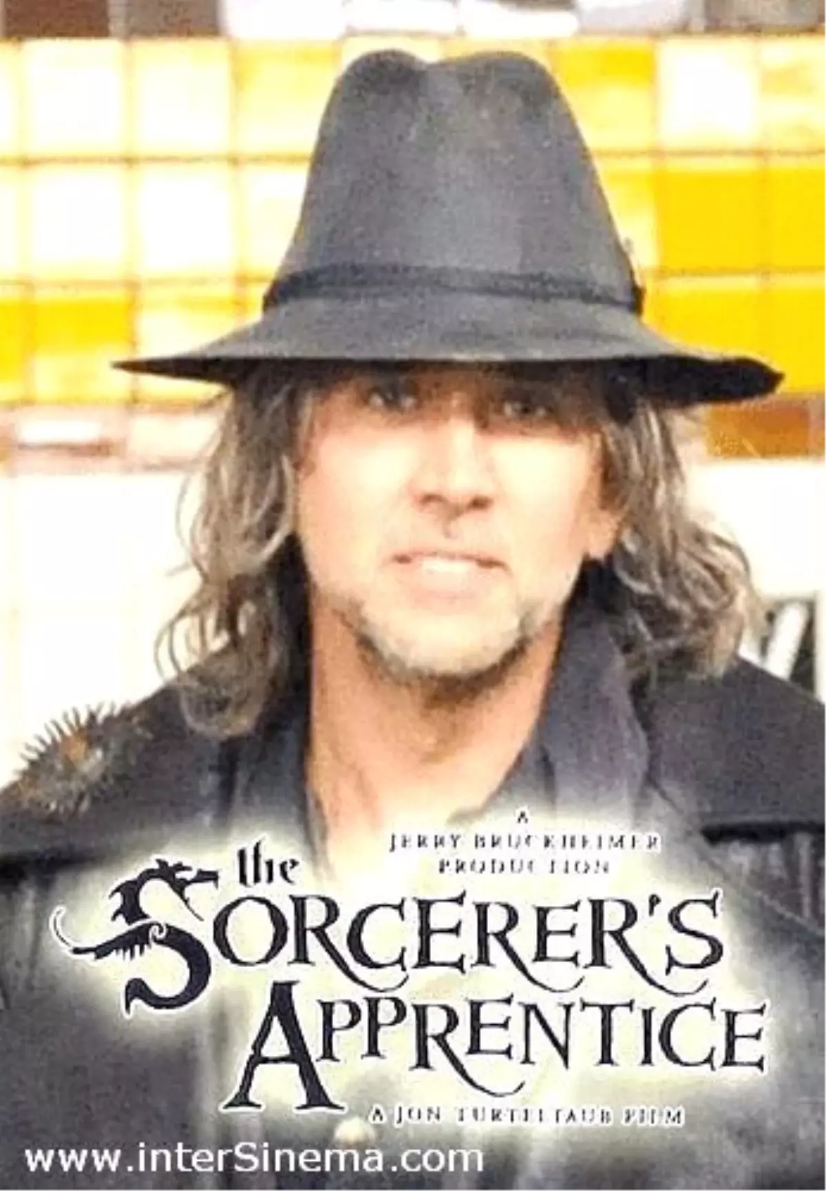 Sihirbazın Çırağı Filmi