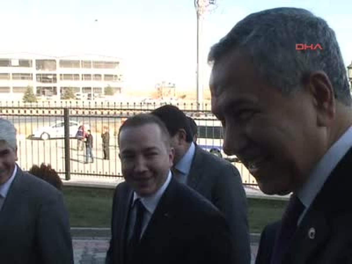 Arınç: İngilizce Haber Kanalı Hazırlıkları İçerisindeyiz
