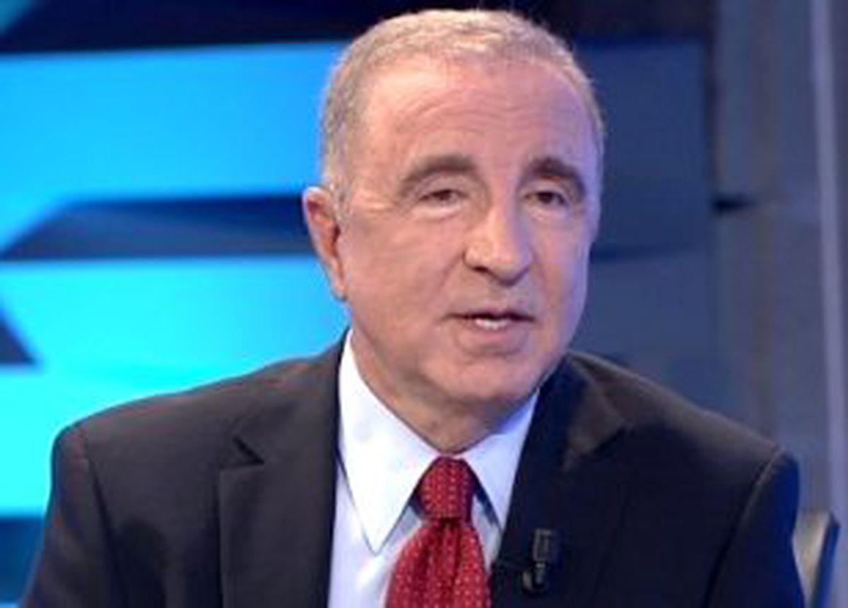 Aysal'dan Transfer Açıklaması