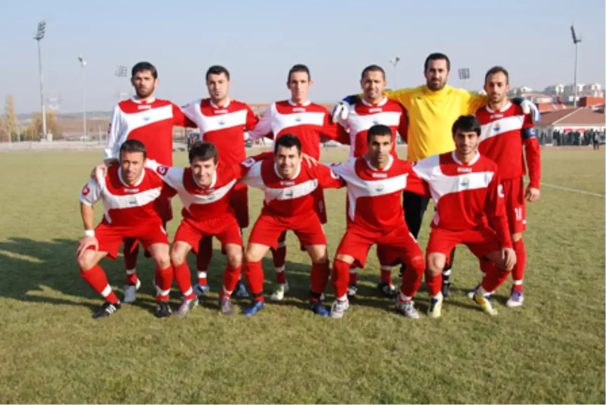 Golsüz Berabere Kaldılar