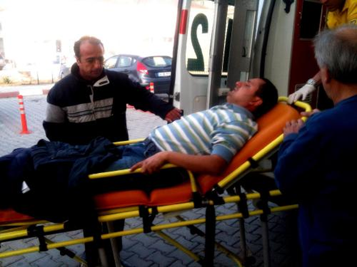 İşçi Servisi Kamyonetle Çarpıştı: 8 Yaralı