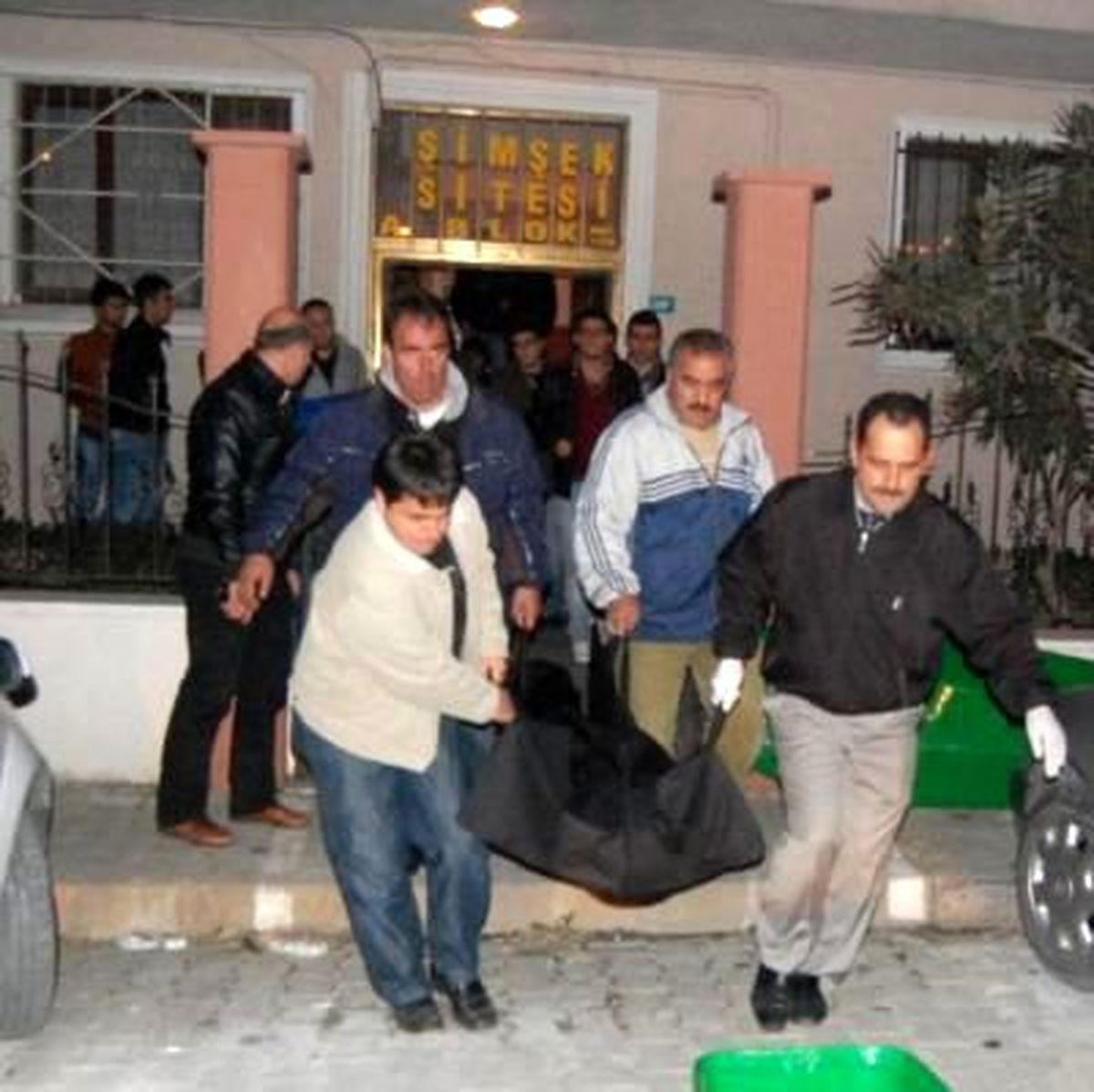 İşletme Öğrencisi Şofbenden Zehirlendi