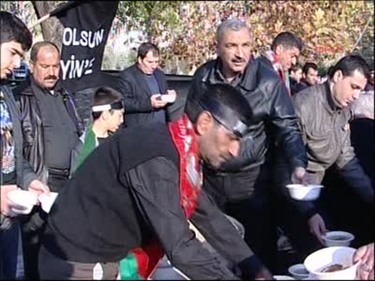 ) Kılıçdaroğlu Aşura Matem Merasimi'ne Katıldı