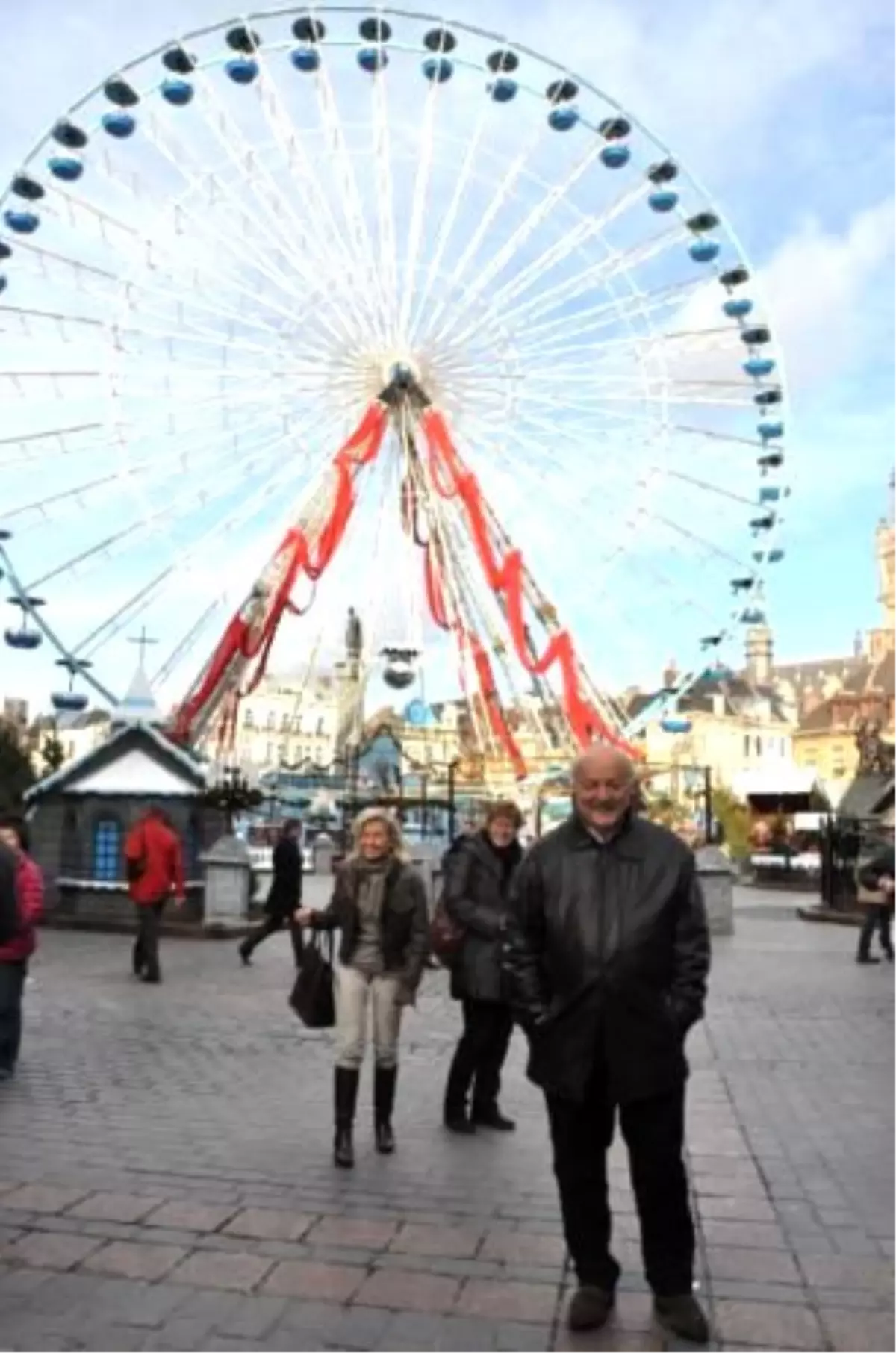 Başkan Sadri Şener Lılle\'yi Gezdi