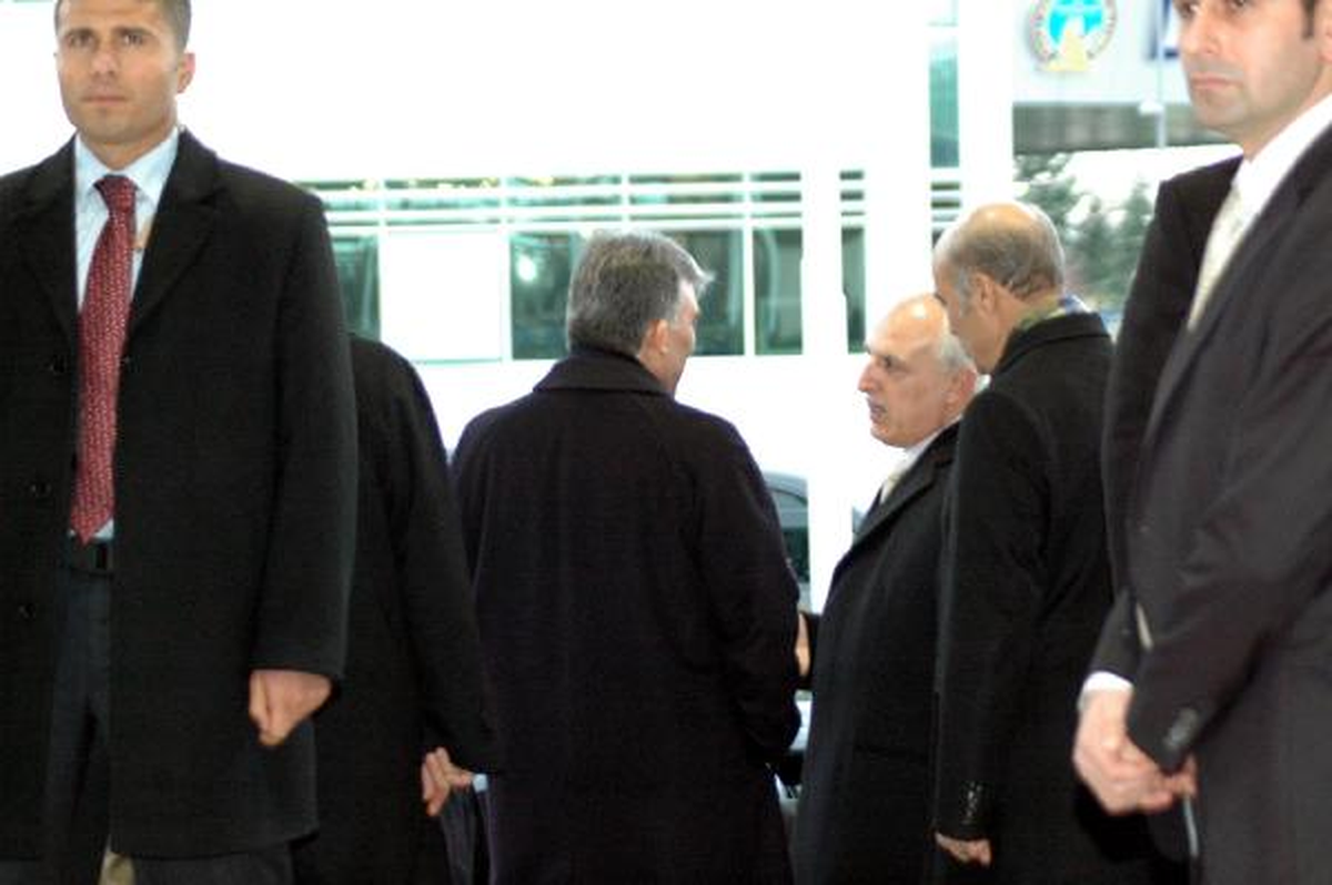 Cumhurbaşkanı Gül, İstanbul'a Geldi