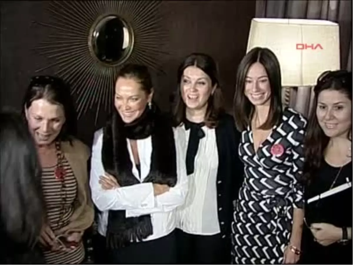 Hülya Avşar, TOG İçin Dekore Ettiği Dairesini Gezdi