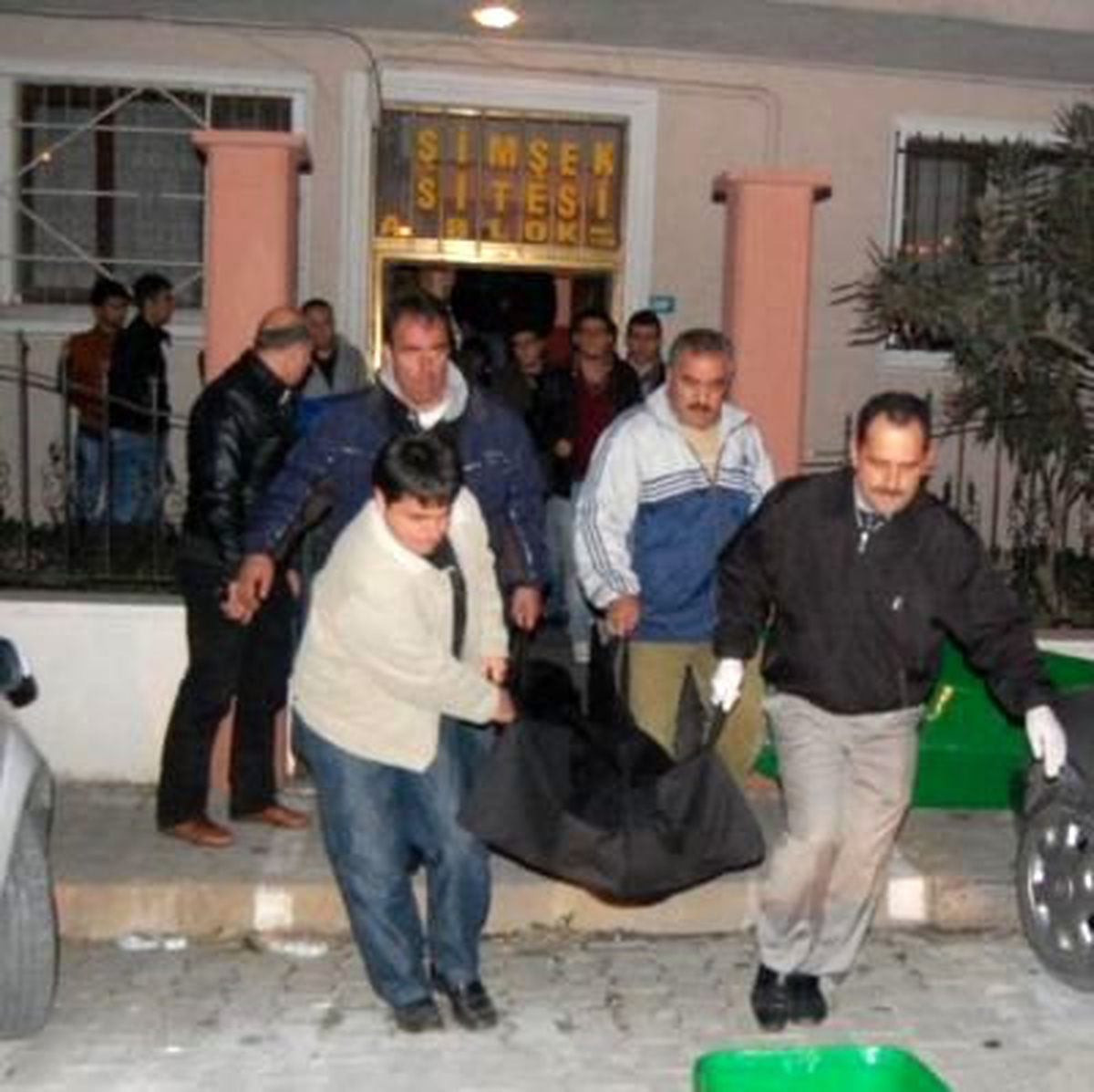 İşletme Öğrencisi Şofbenden Zehirlendi