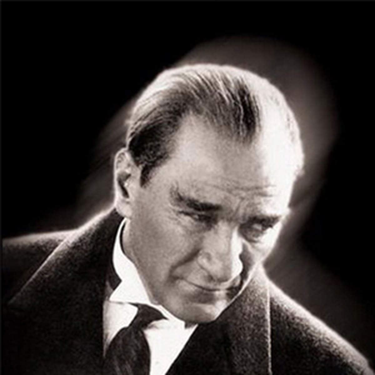 BM Genel Merkezinde 3. Atatürk Sempozyumu