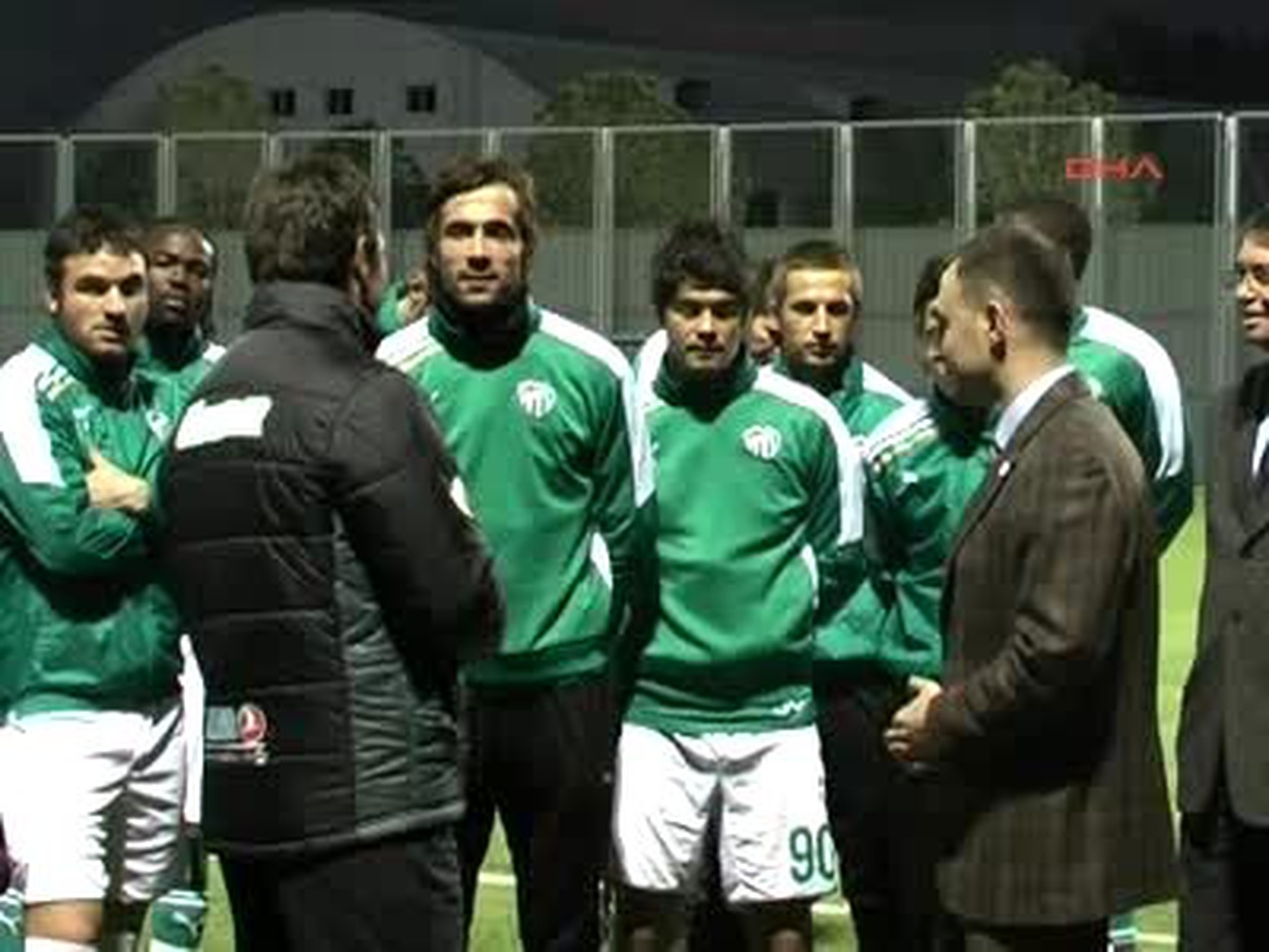 Bursaspor Kötü Gidişe Dur Deme Peşinde