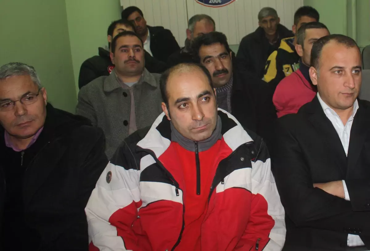 Şafi Erim\'den Ağrı ASKF\'ye Ziyaret