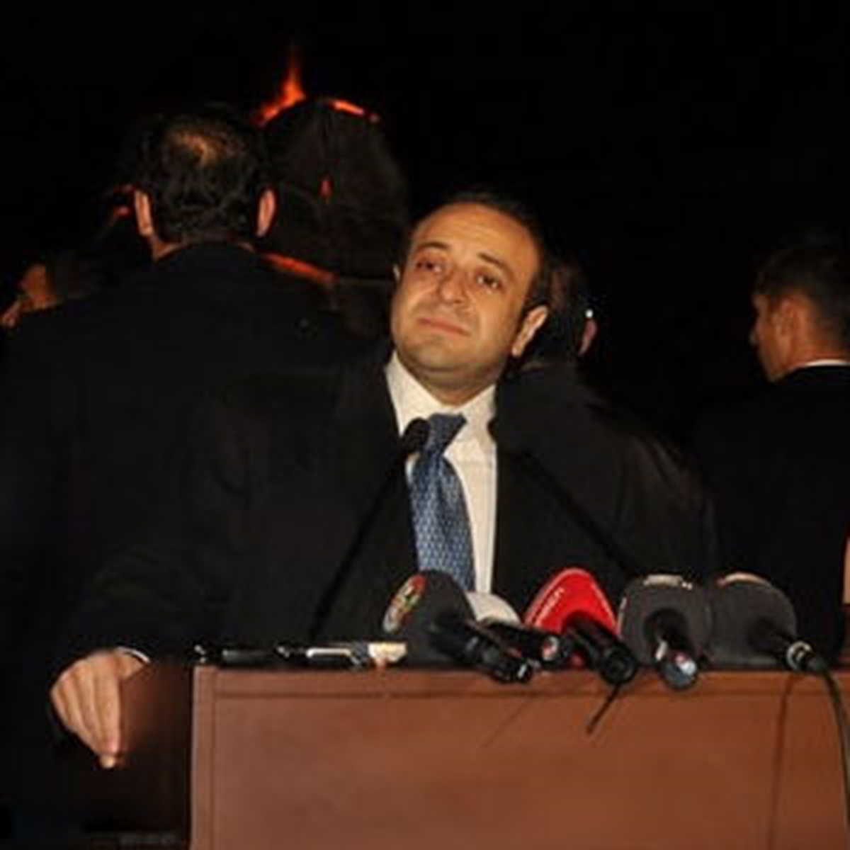 Egemen Bağış'a Yumurtalı Şok!