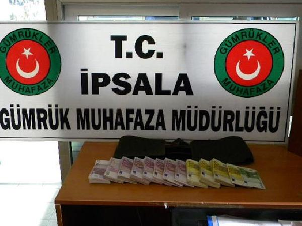 Yunanistan'a 440 Bin Euro Kaçırırken Yakalandı