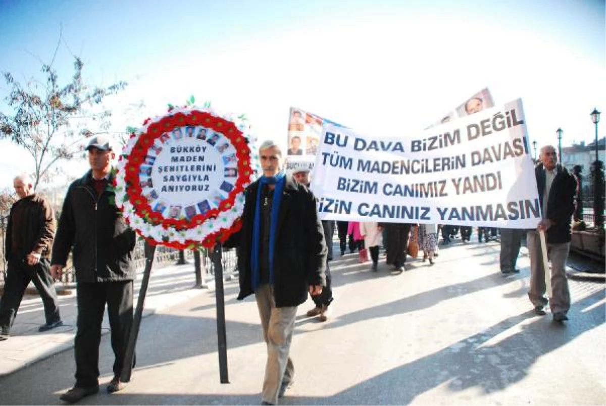 Grizu Faciasında Ölen 19 Madencinin Yakınları Bursa\'ya Yürüyor