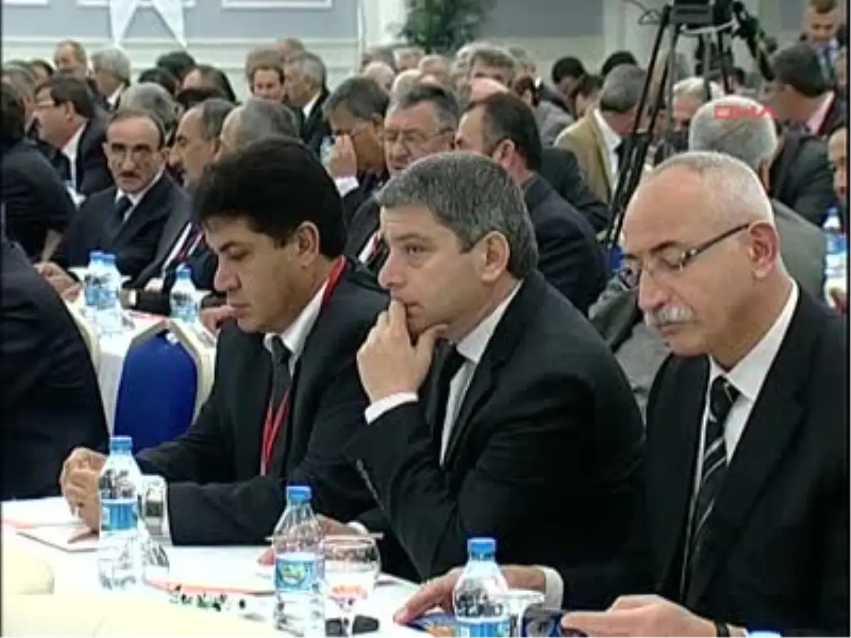 Bahçeli: Başbakan ve Hükümeti, Hırsızları Merak Ediyorsa Çevresine Bakmalı