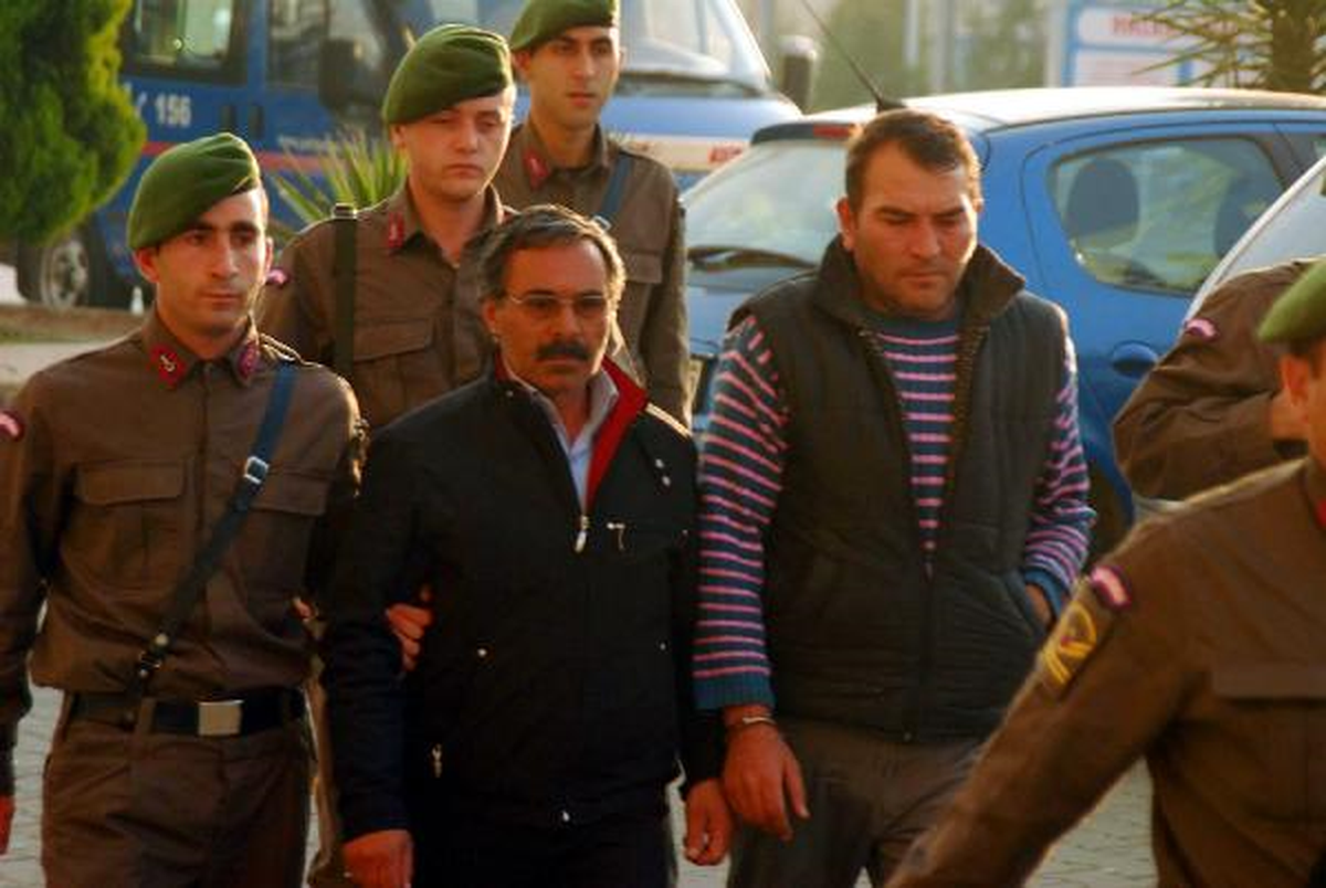 Koca Dayağından Ölümü Kaçış, Kamerada