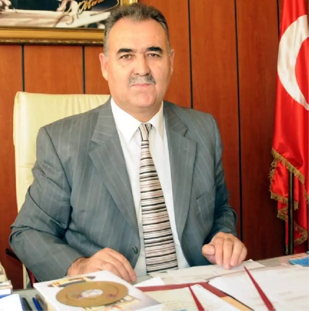 Müdürün Mini Etek Olayı ile İlgili Sözleri İnternete Düştü