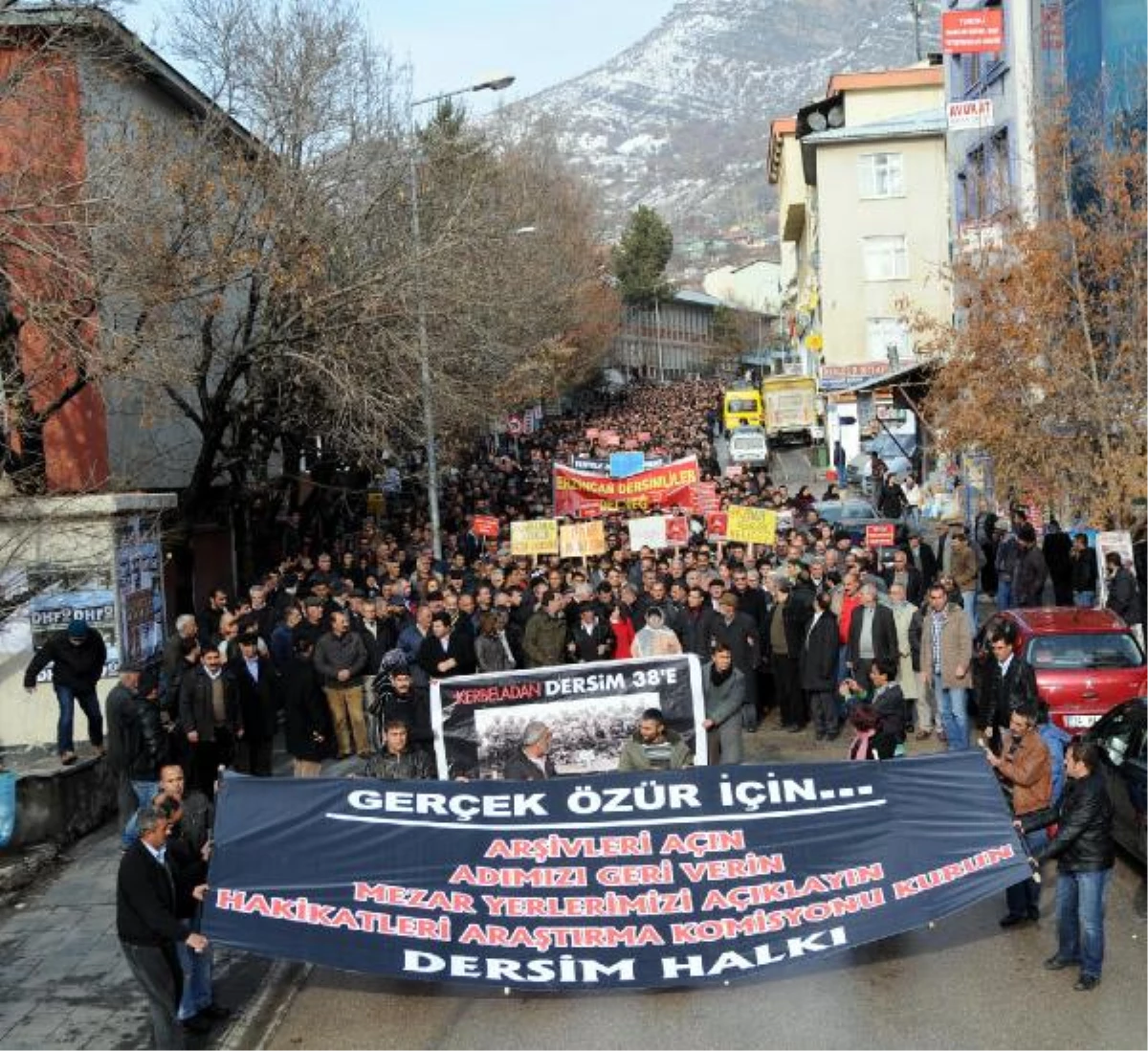 Tunceli\'deki Dersim Mitinginde 6 İstek