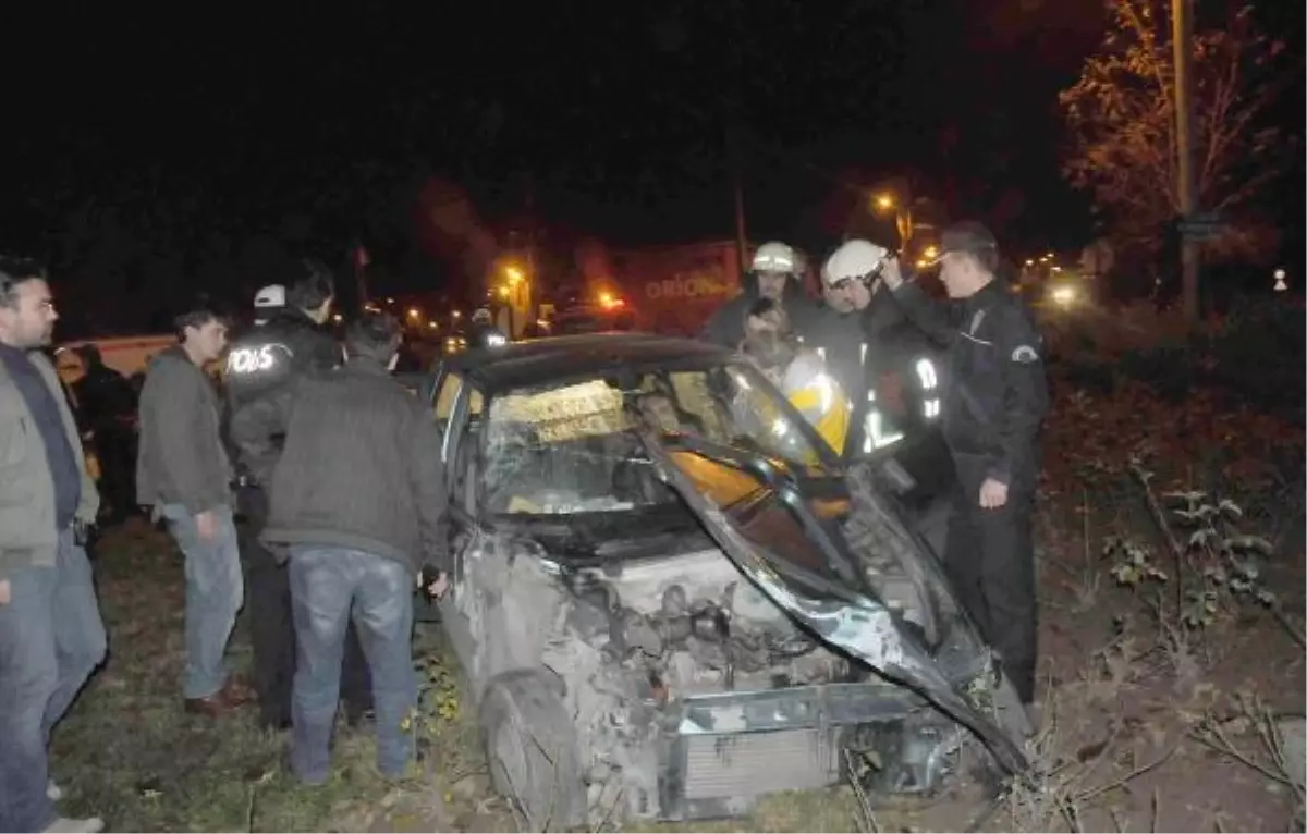 Çaldığı Otomobille Kaçarken Kaza Yaptı, Polisi Görünce Ağlamaya Başladı