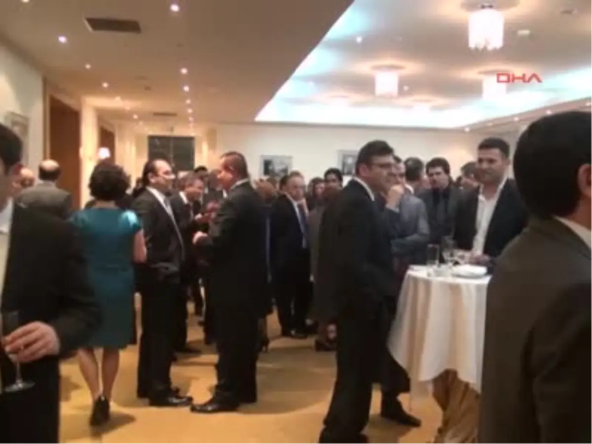 Cumhuriyet Balosu Moskova'da Gecikmeli de Olsa Düzenlendi