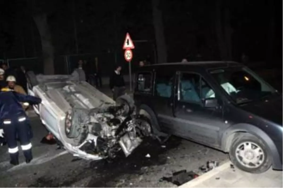 Otomobil Sürücüsü Kazada Öldü