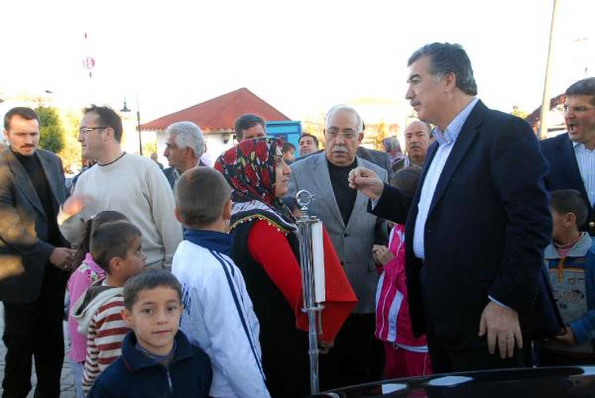 Vanlı Depremzedelere Kuşadası Şefkati