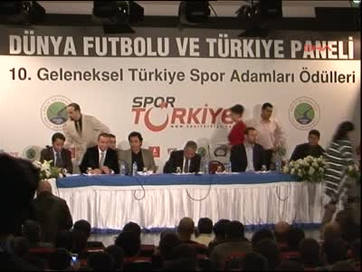 10. Geleneksel Türkiye Spor Adamları Ödülleri Sahiplerini Buldu )
