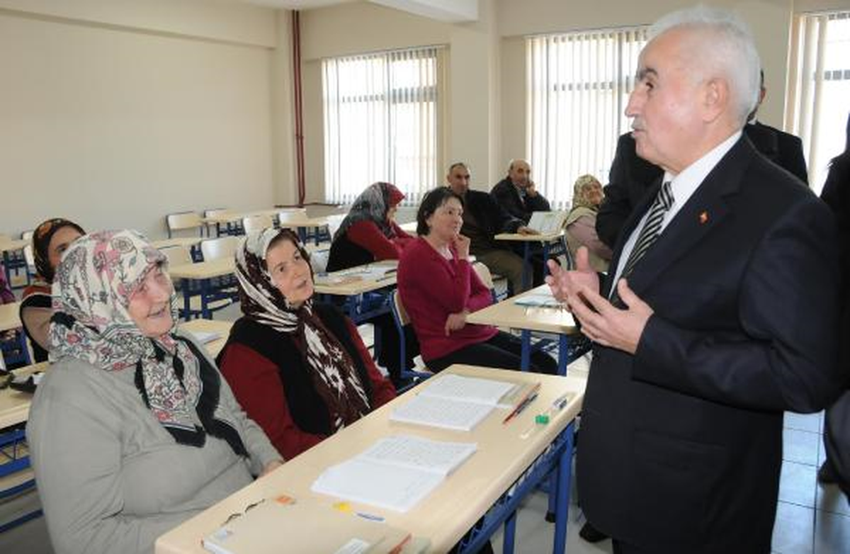 3 Çocuk Tavsiyesinde Bulunan Giresun Valisi Havaalanı Adını da Açıkladı