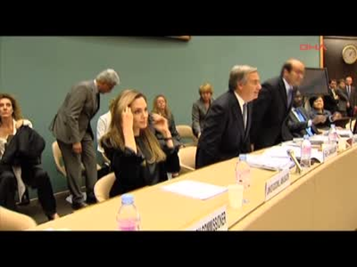 Angelina Jolie'ye Prestijli Ödül