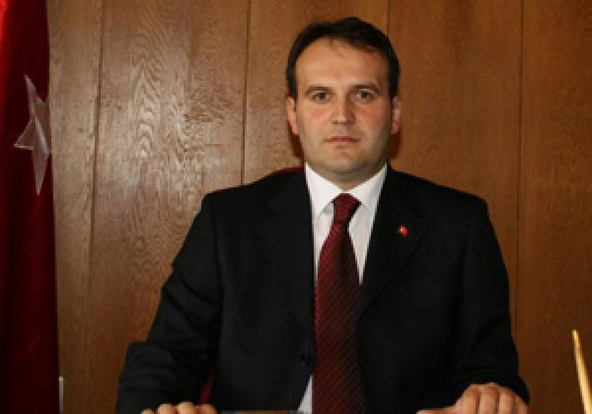 Eski Özel Kalem Müdürü, 'cinsel Taciz' Suçlamasıyla Yargılanıyor