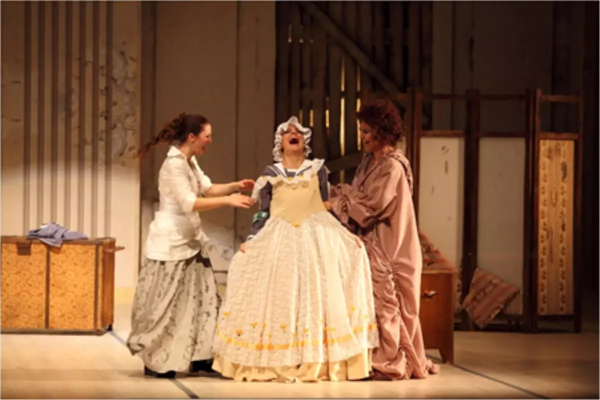 "Figaro\'nun Düğünü " Sahnede
