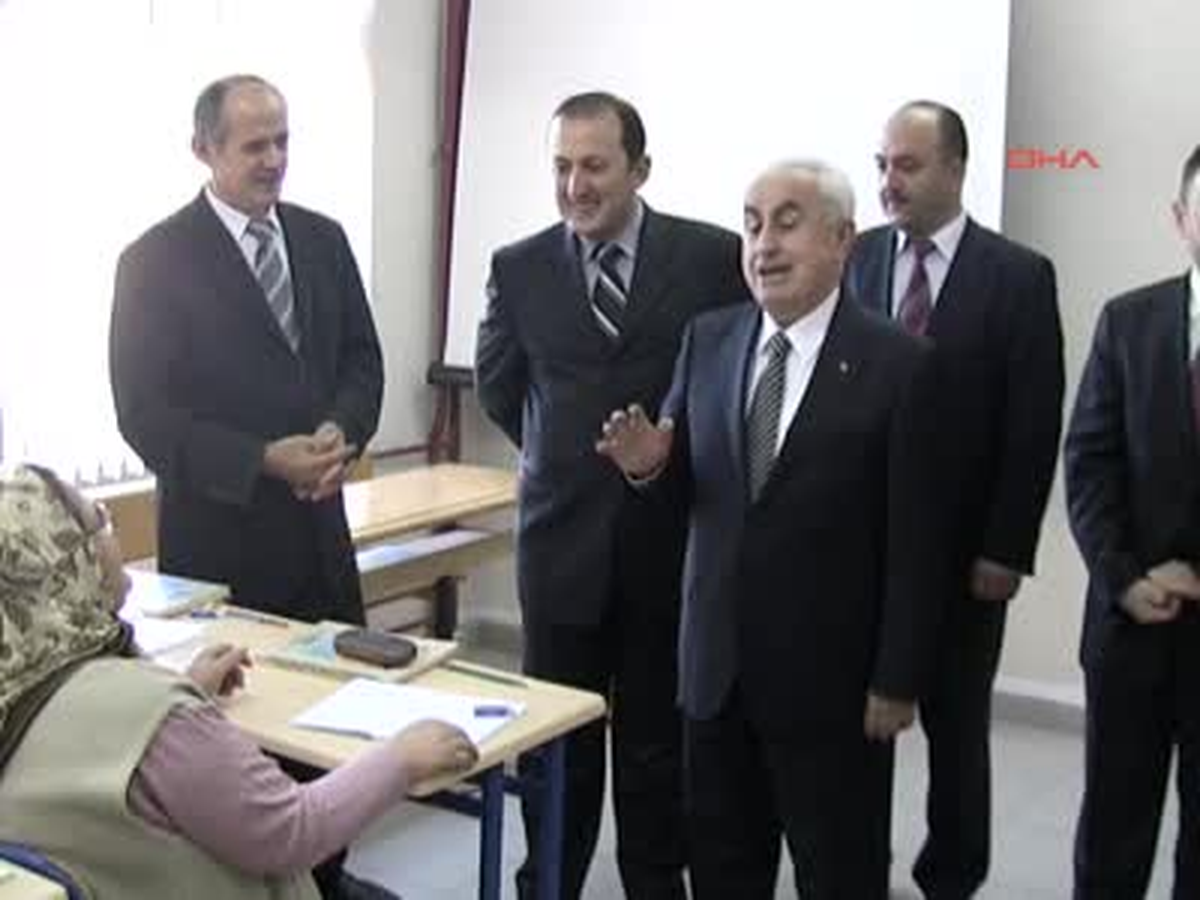 Vali Şahin'den 3 Çocuk Tavsiyesi