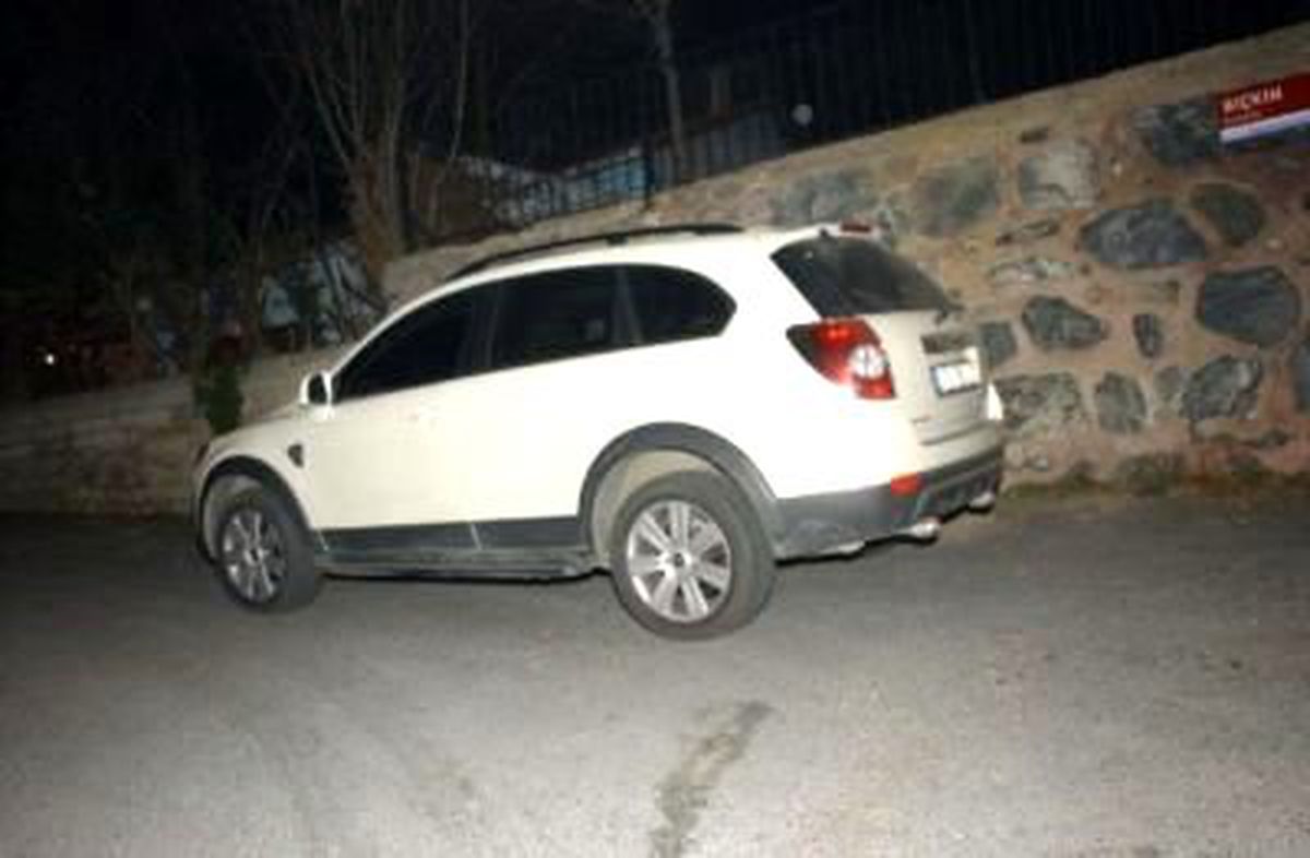 Zimmetine Para Geçirdiği İddiasıyla Aranan Banka Müdiresi İntihar Etti