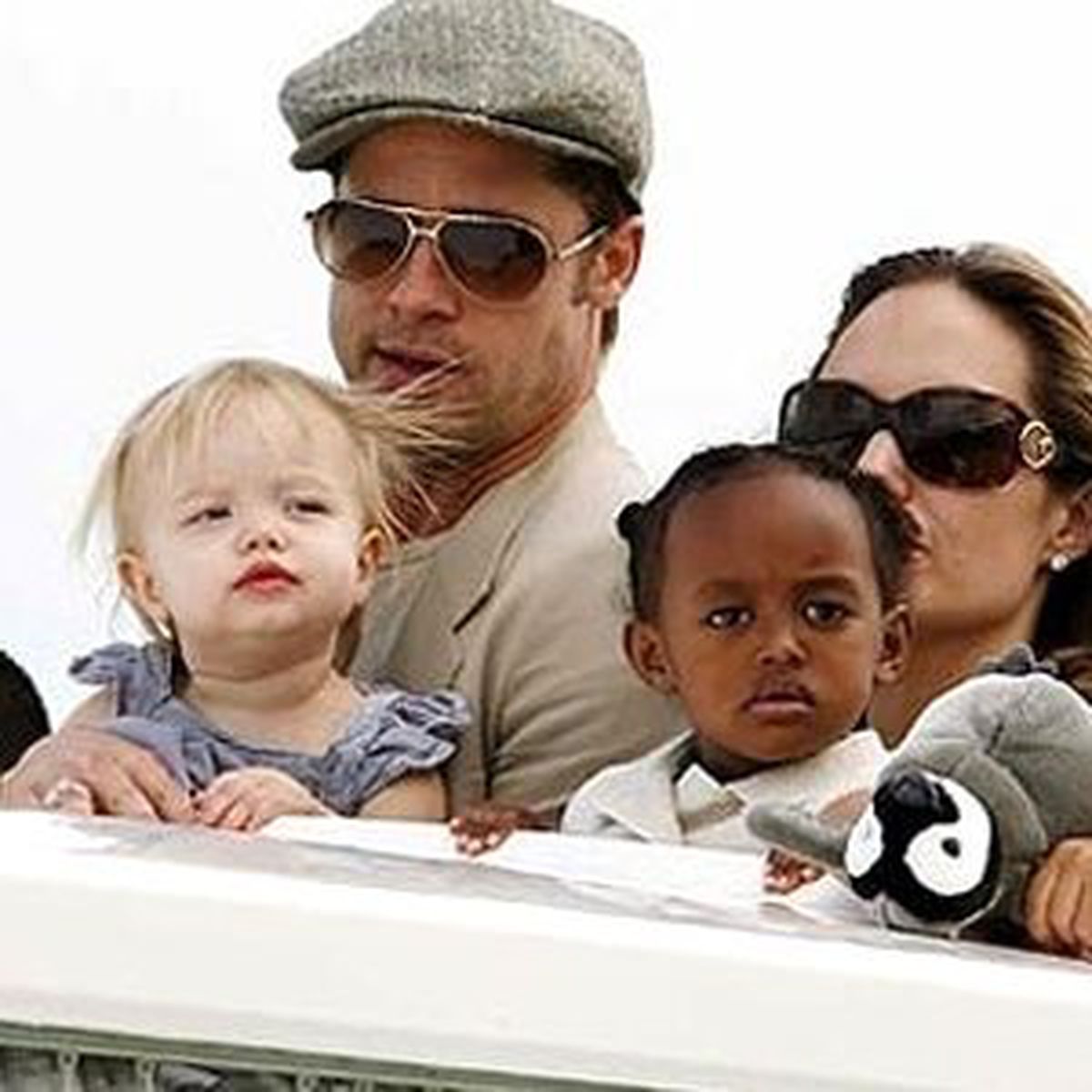 Angelina Jolie'den Yeni Bebek Sinyali