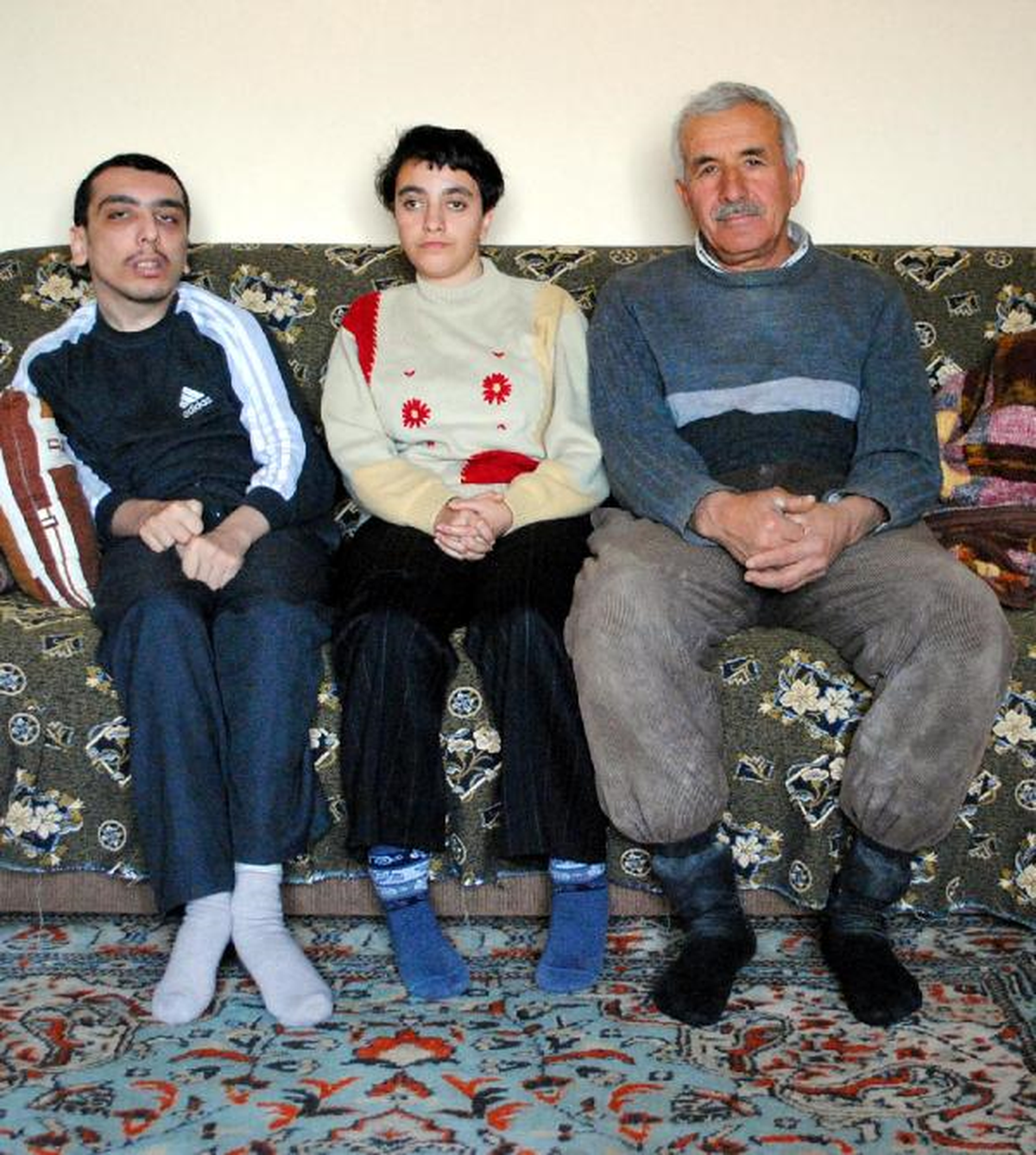Engelli Kardeşlerin Dramı