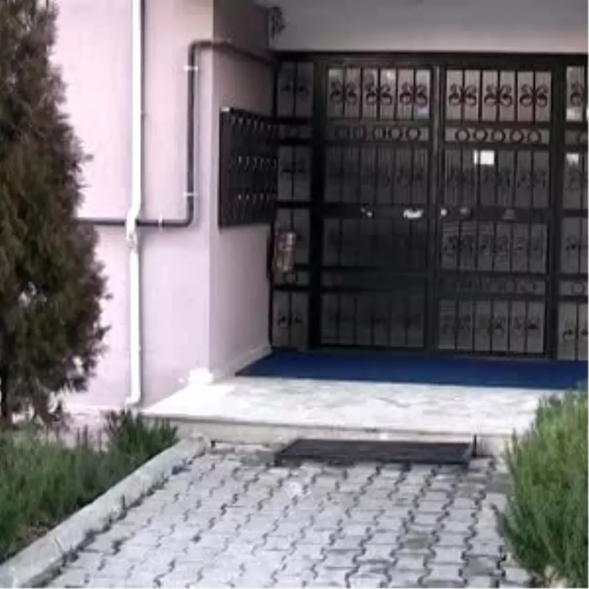 Eski Koca Dehşet Saçtı Eski Karısını Yaraladı, Yeni Kocasını Öldürdü