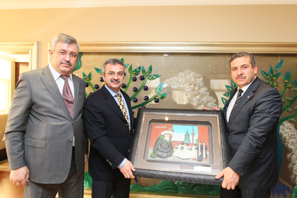 Köşker: 'Halka hizmet Hakk'a Hizmet'
