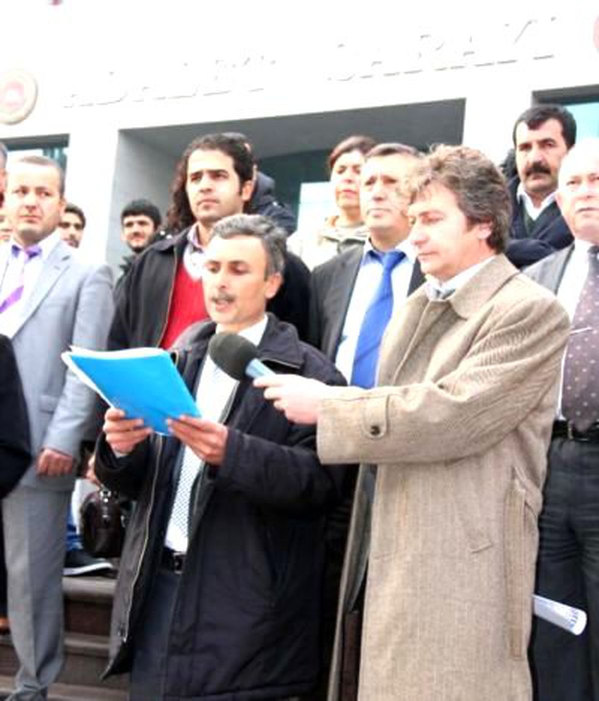 'ygs'de Şifre İddiasına' Protesto Davası Başladı
