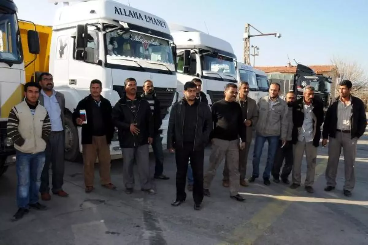 Cilvegözü\'nden Türklerin Suriye\'ye Çıkışlarına İzin Verilmedi