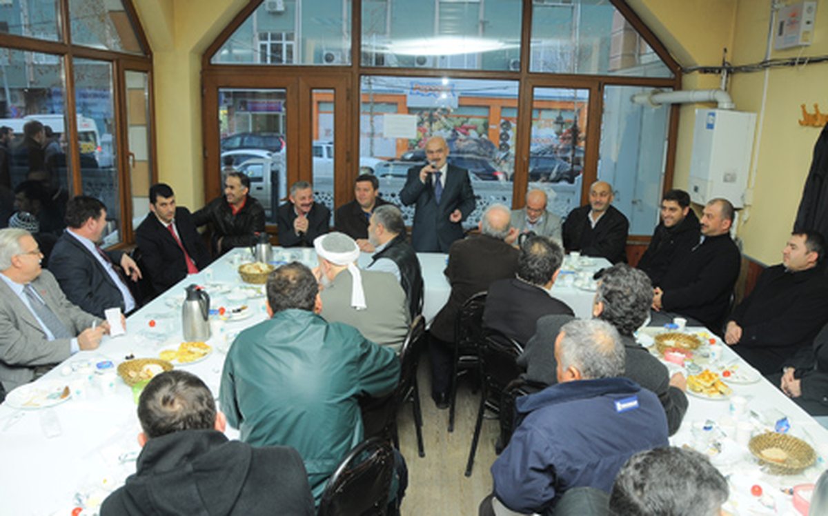 Çelikbilek Mahalle sakinleri ile Buluştu